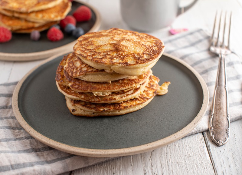 pancake proteici senza glutine e lattosio in piatto